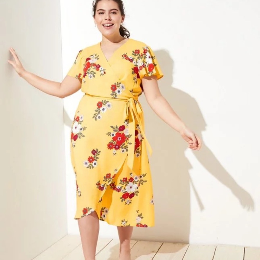 Loft wrap dress, perfect for Mother’s Day or graduation. Comfy, flattering fit.